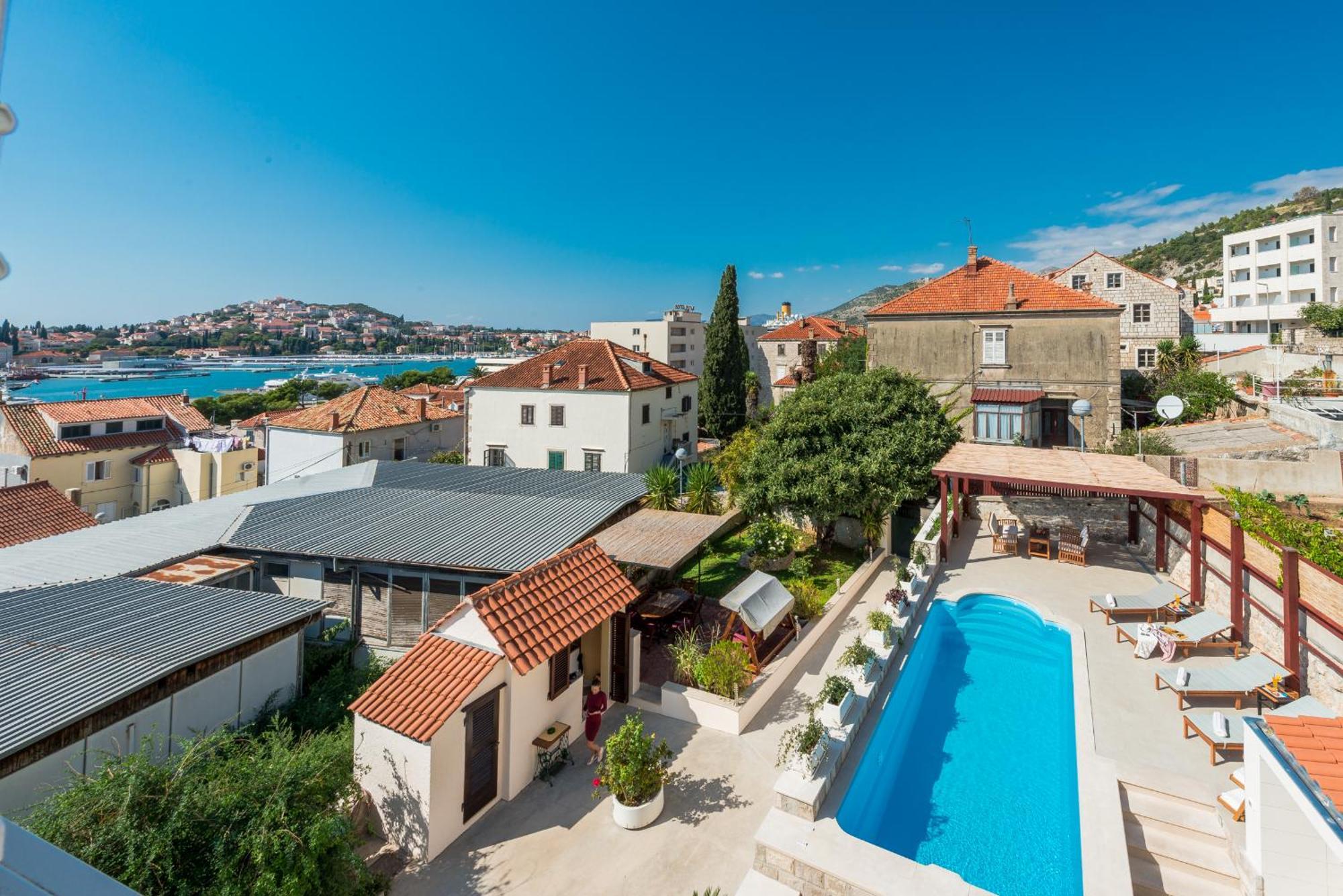 Appartement Miljas 2 *