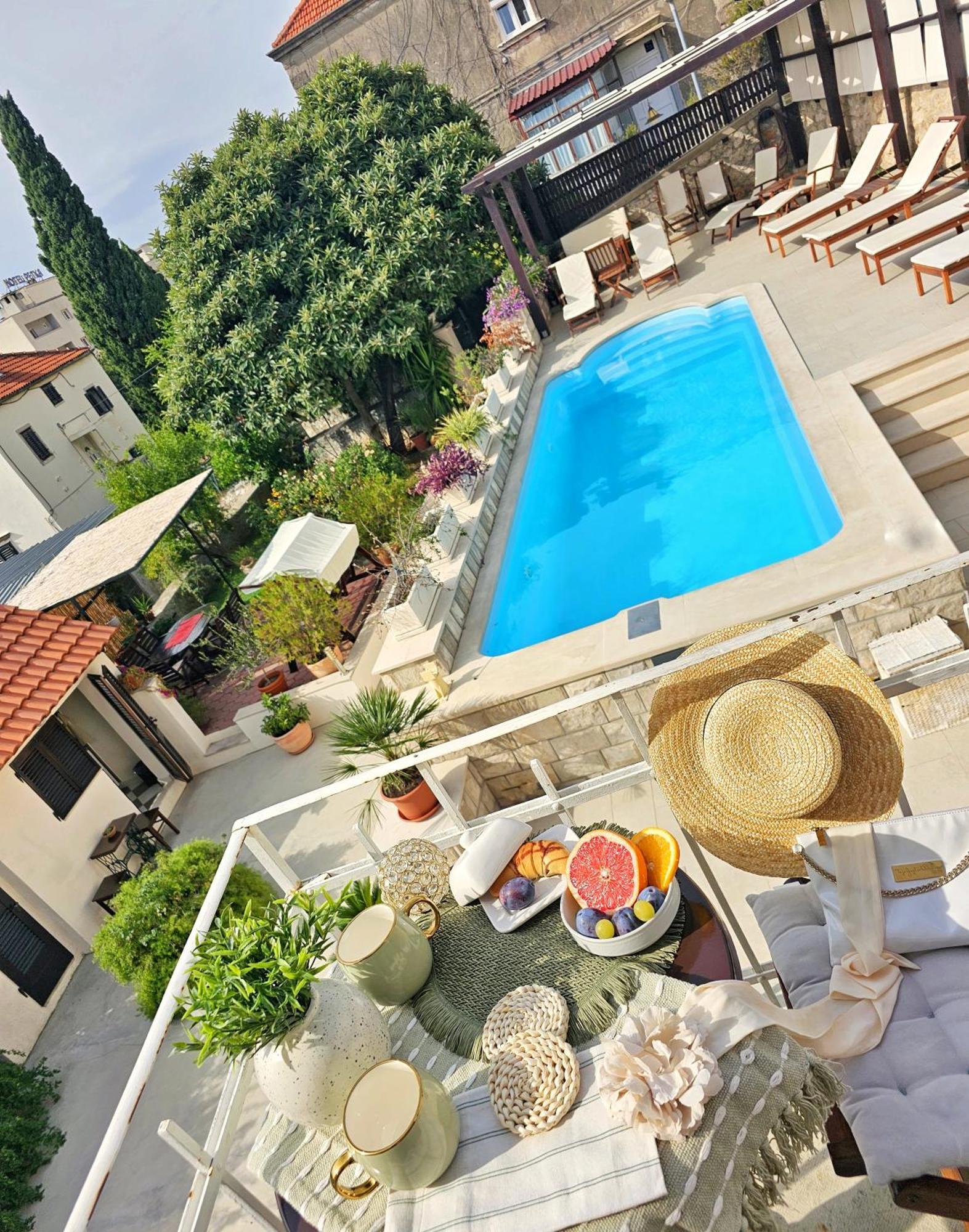 Apartment Miljas 2 *