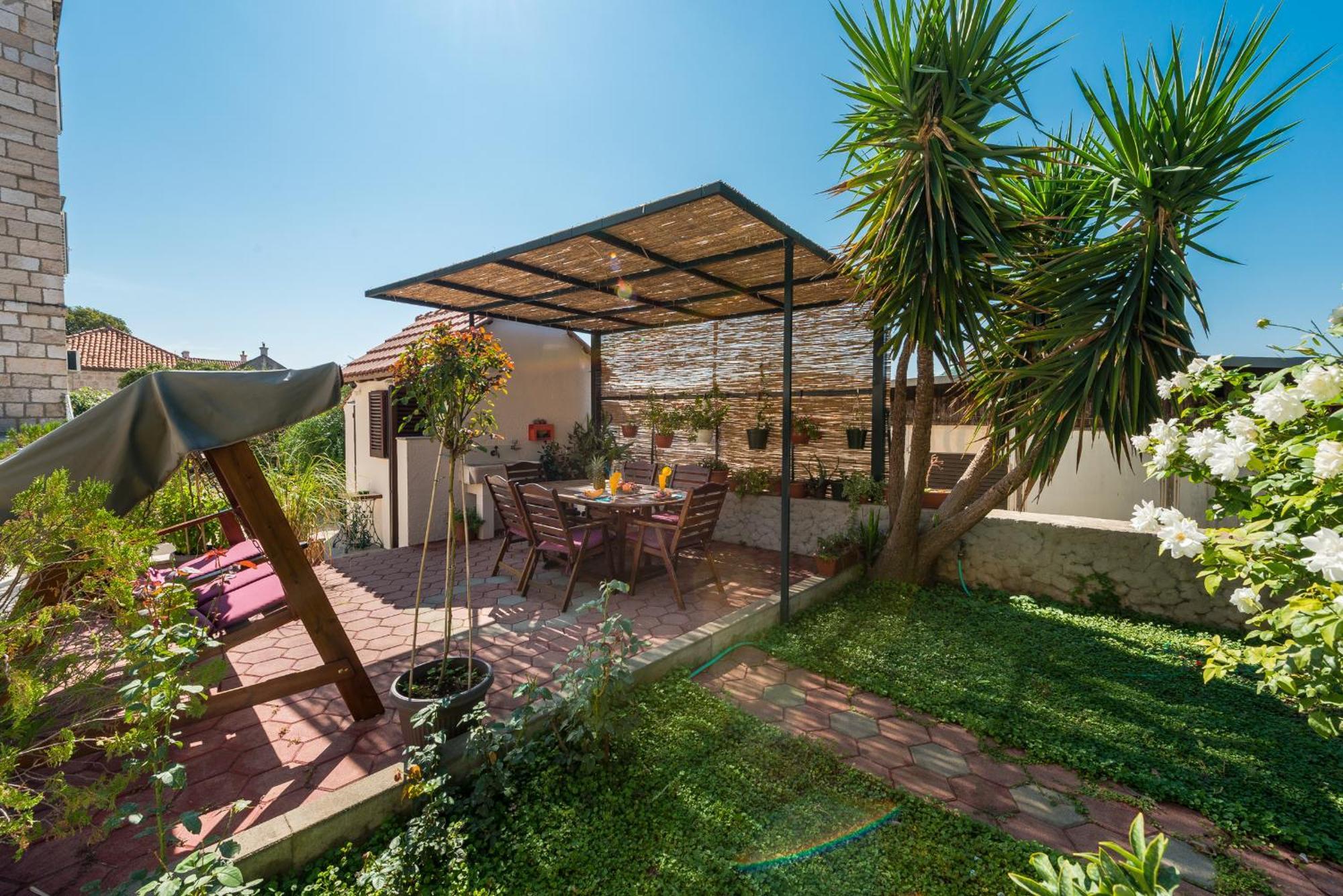 Apartment Miljas 2 *